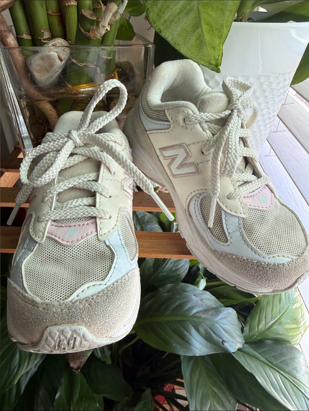 New Balance Kids Cream Sneakers with Pastel Pink & Light Blue Accents